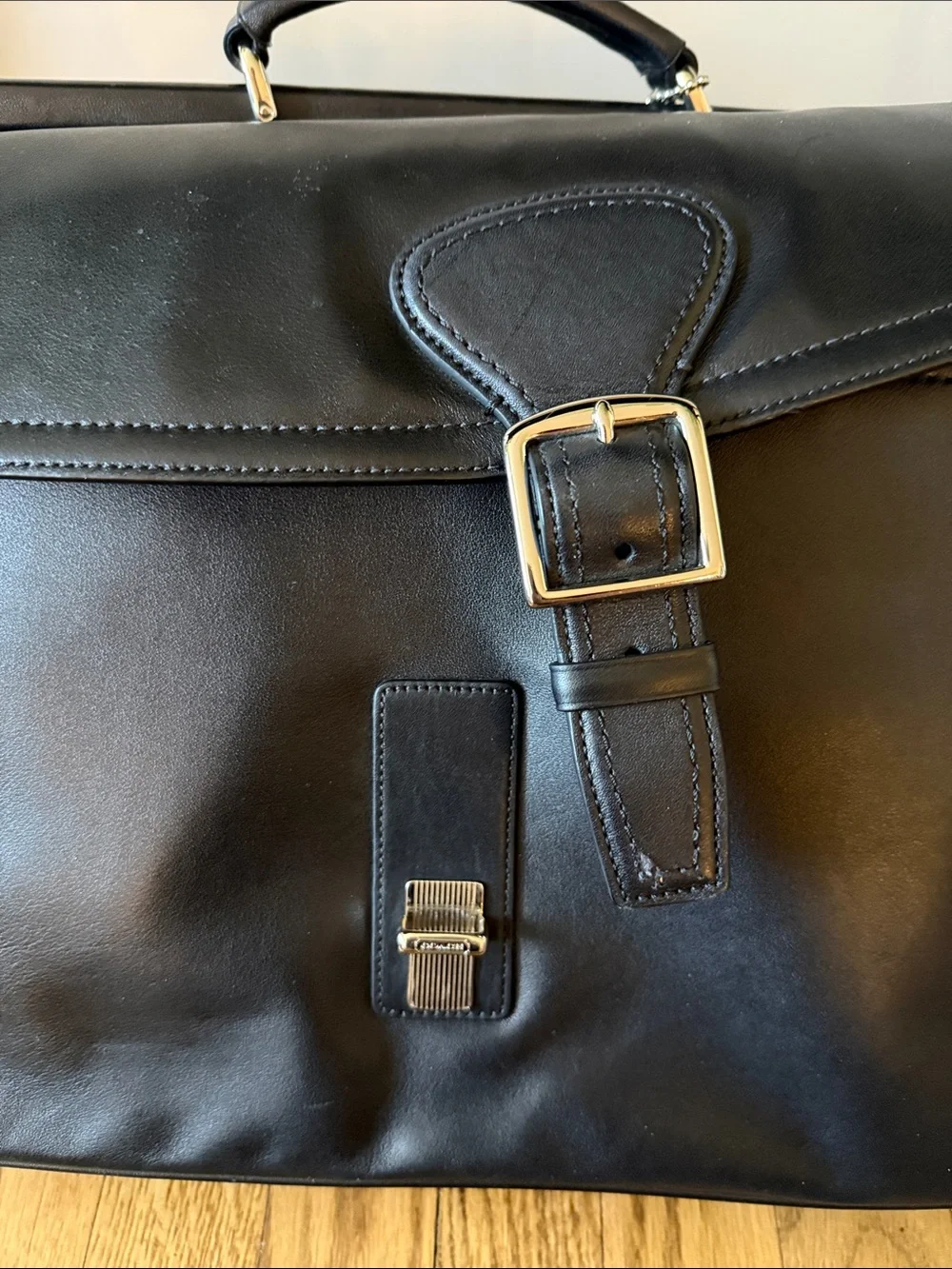 Coach (F70098) Black Leather Men’s Briefcase with Detachable Strap